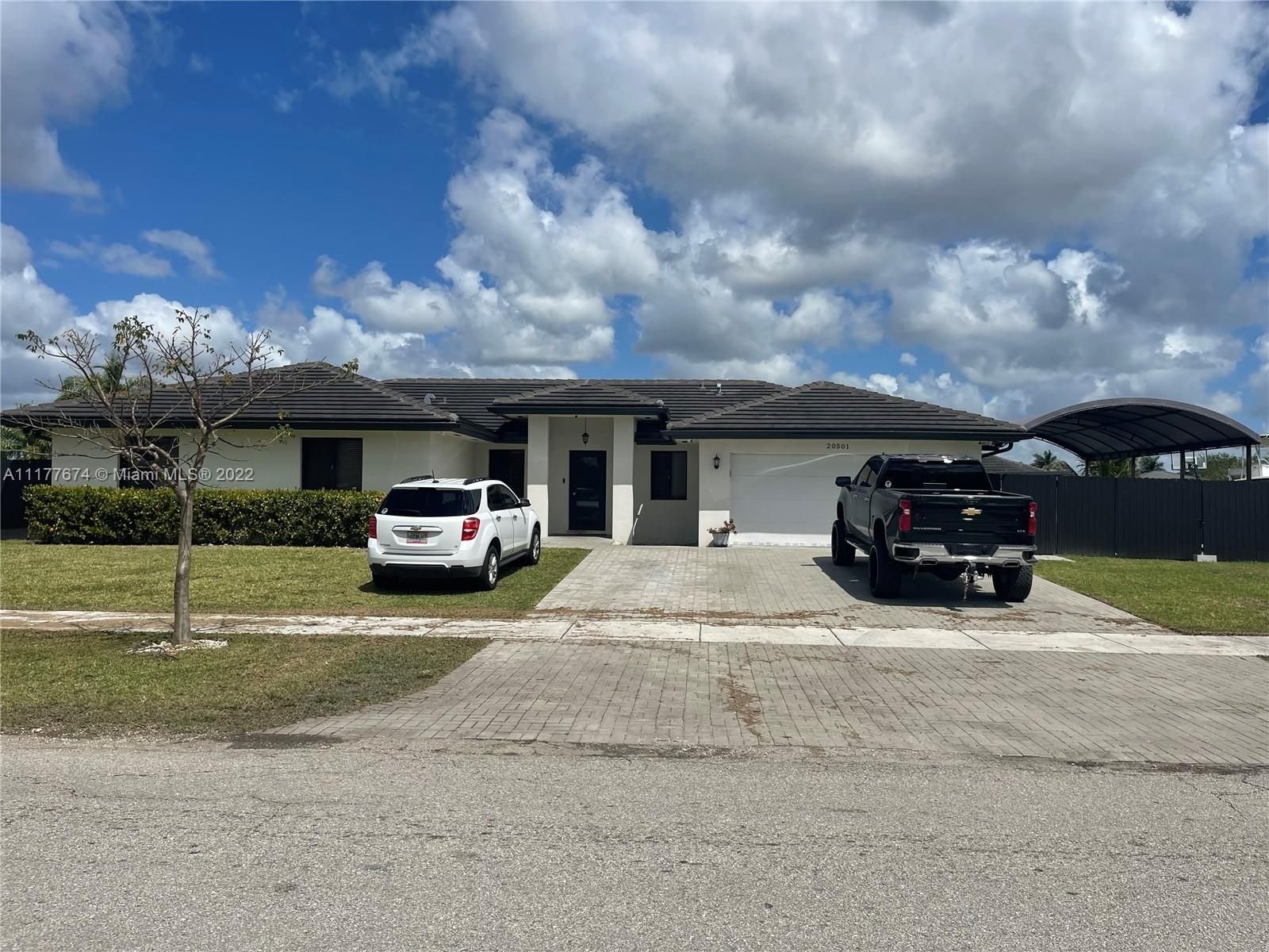 Real estate property located at 20501 320th St, Miami-Dade County, Homestead, FL