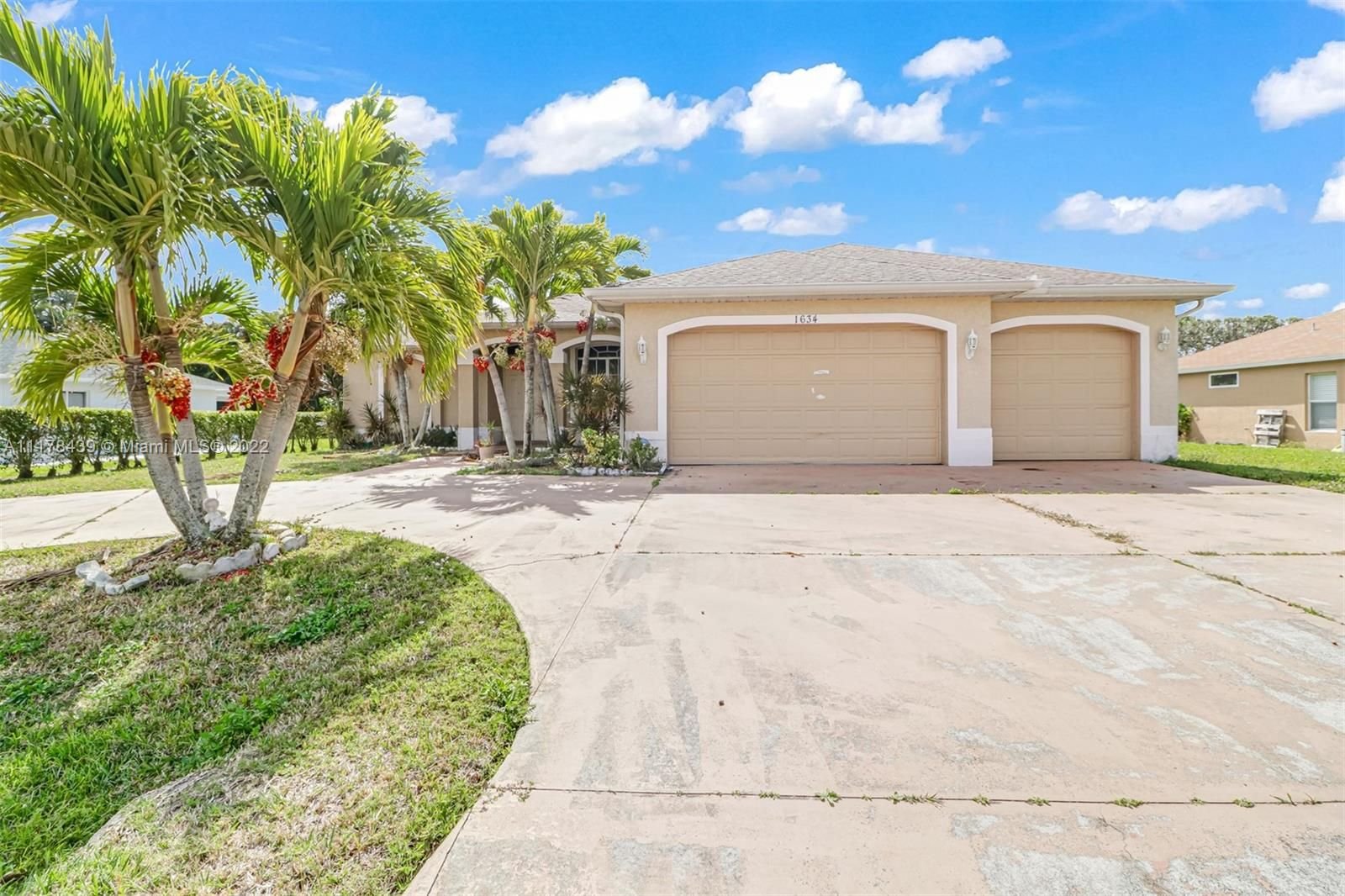 Real estate property located at 1634 21st, Lee County, Cape Coral, FL