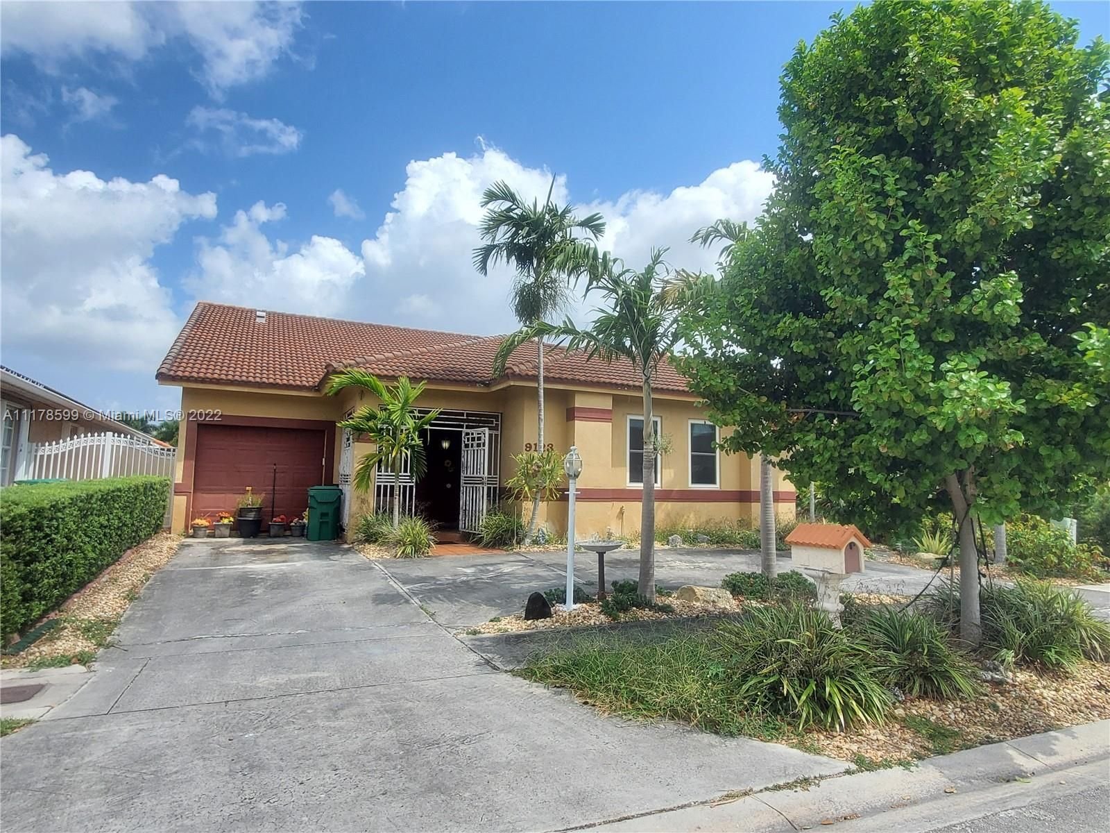 Real estate property located at 9123 146th Ter, Miami-Dade County, Miami Lakes, FL