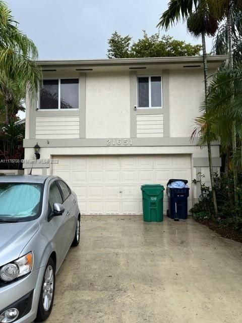 Real estate property located at 21651 98th Pl, Miami-Dade County, Cutler Bay, FL