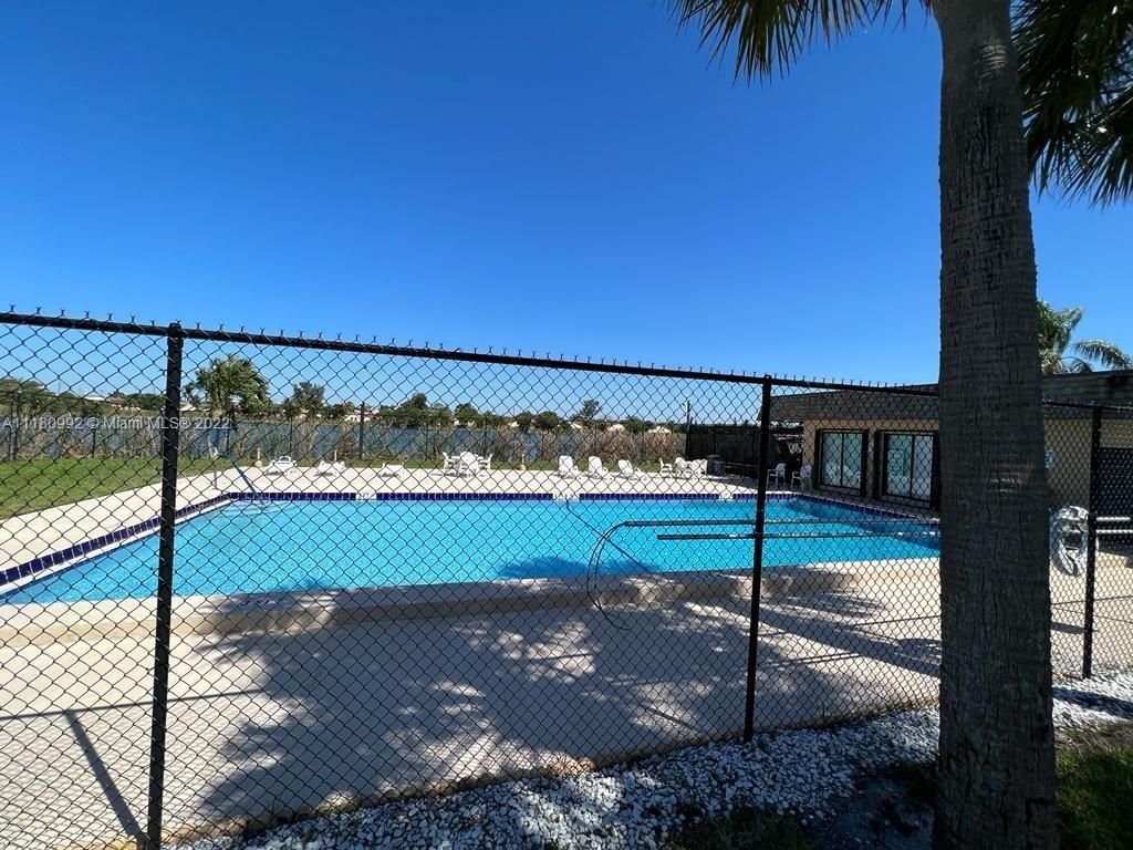 Real estate property located at 803 Waterview Dr #8C, Palm Beach County, Palm Springs, FL
