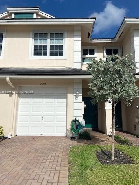 Real estate property located at 2996 30th Ave, Broward County, Oakland Park, FL