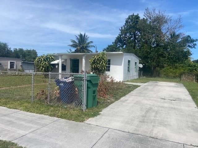 Real estate property located at 16425 23rd Ct, Miami-Dade County, Miami Gardens, FL