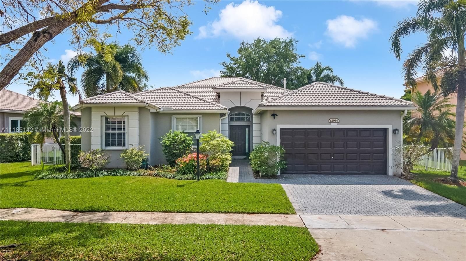 Real estate property located at 12956 18th Mnr, Broward County, Pembroke Pines, FL