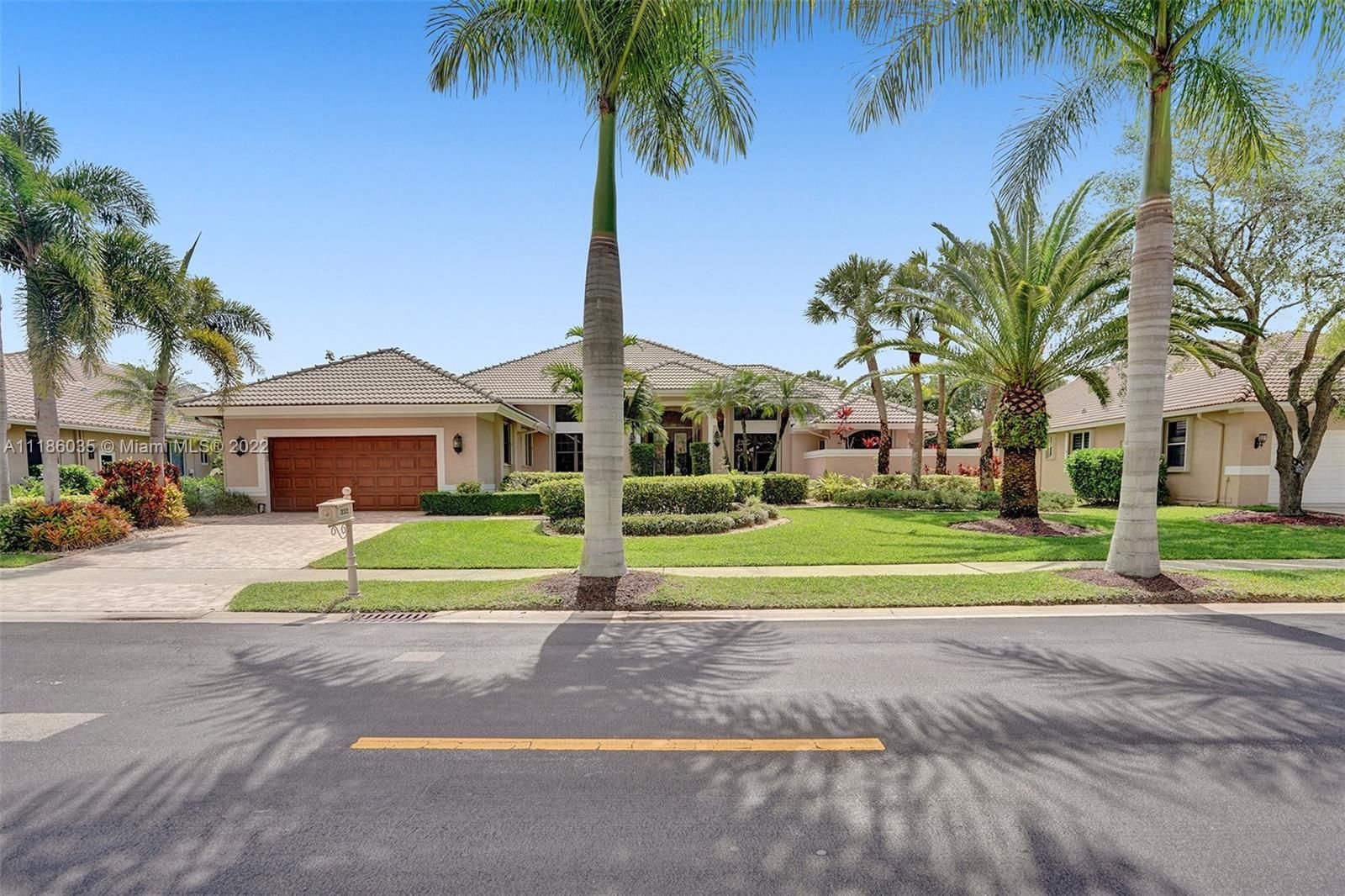 Real estate property located at 332 Palm Blvd, Broward County, Weston, FL