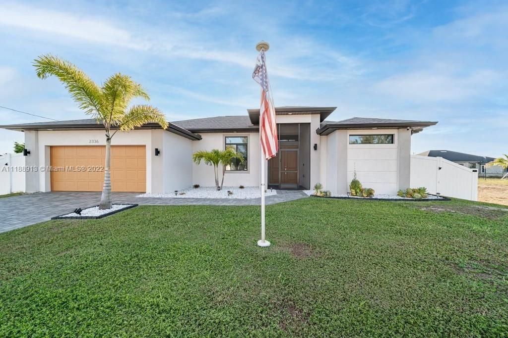 Real estate property located at 2336 38th Ave, Lee County, Cape Coral, FL