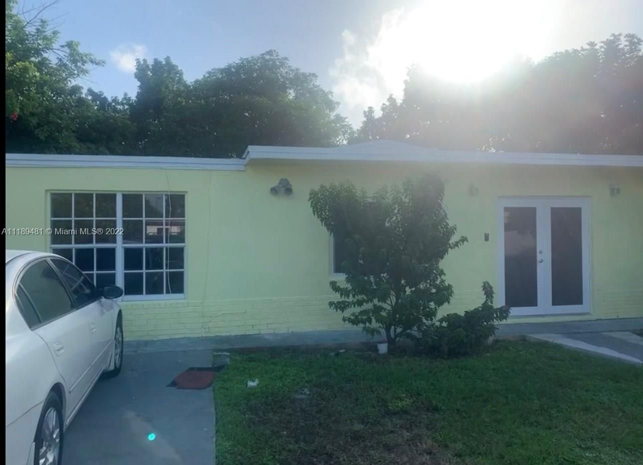 Real estate property located at 17981 2nd Pl, Miami-Dade County, Miami Gardens, FL