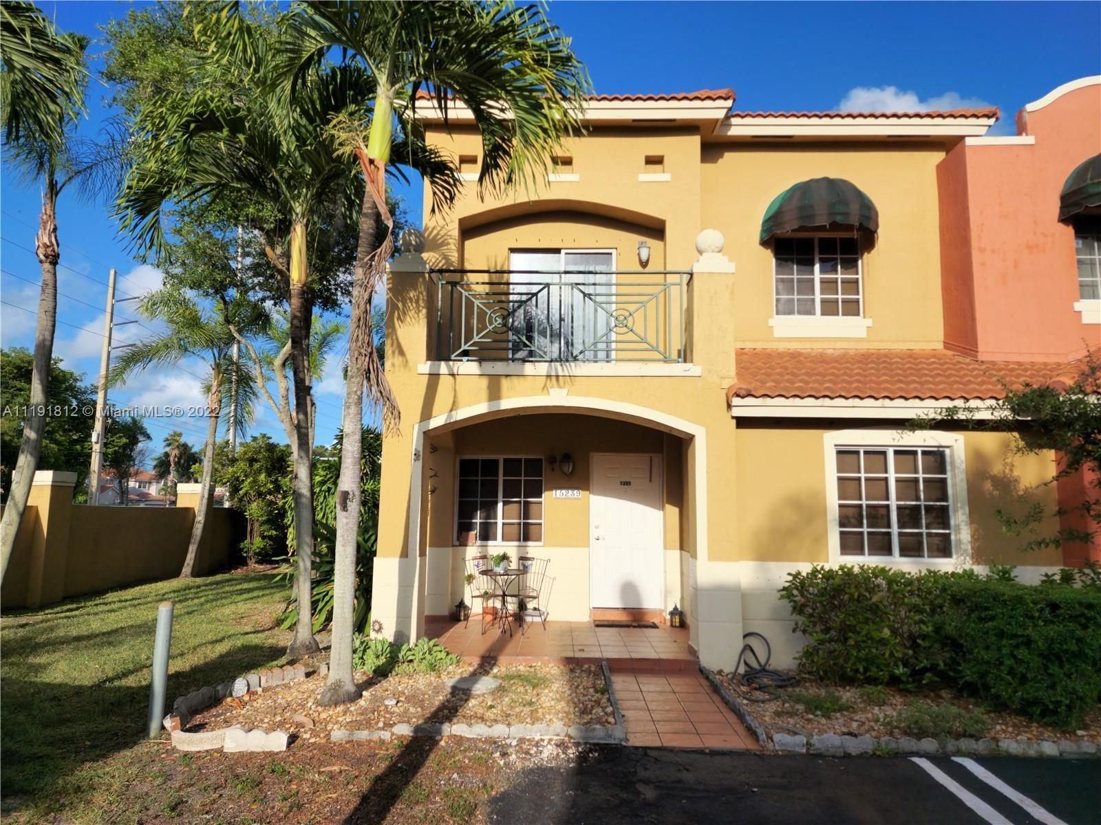 Real estate property located at 15239 134th Ct #1305, Miami-Dade County, Miami, FL
