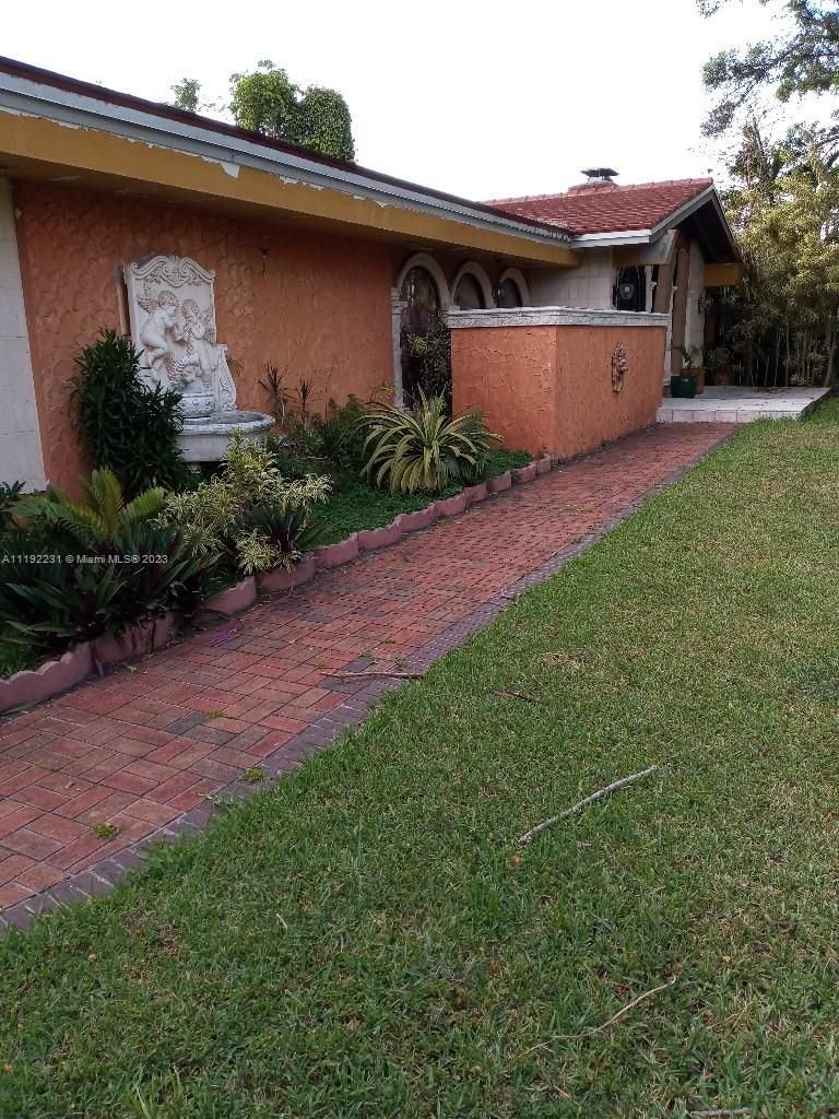 Real estate property located at 5200 122nd Ave, Miami-Dade County, Miami, FL