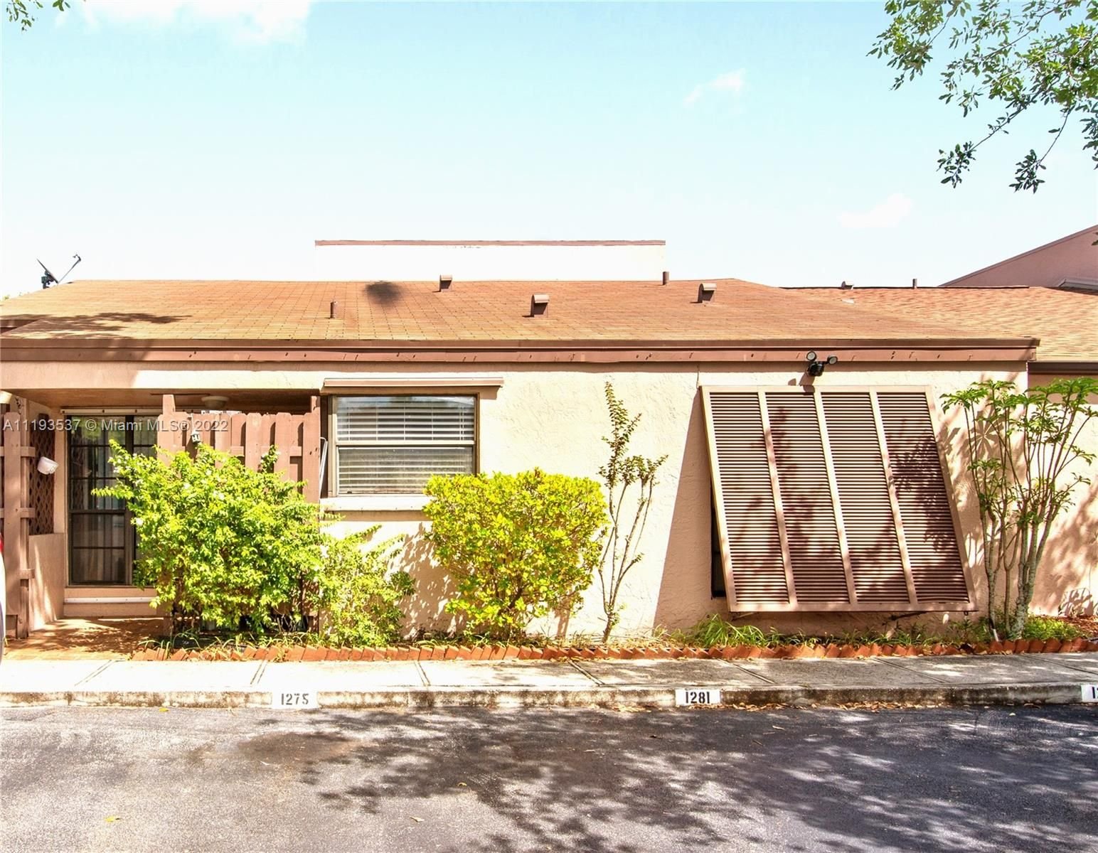 Real estate property located at 1281 123rd Ave, Broward County, Pembroke Pines, FL