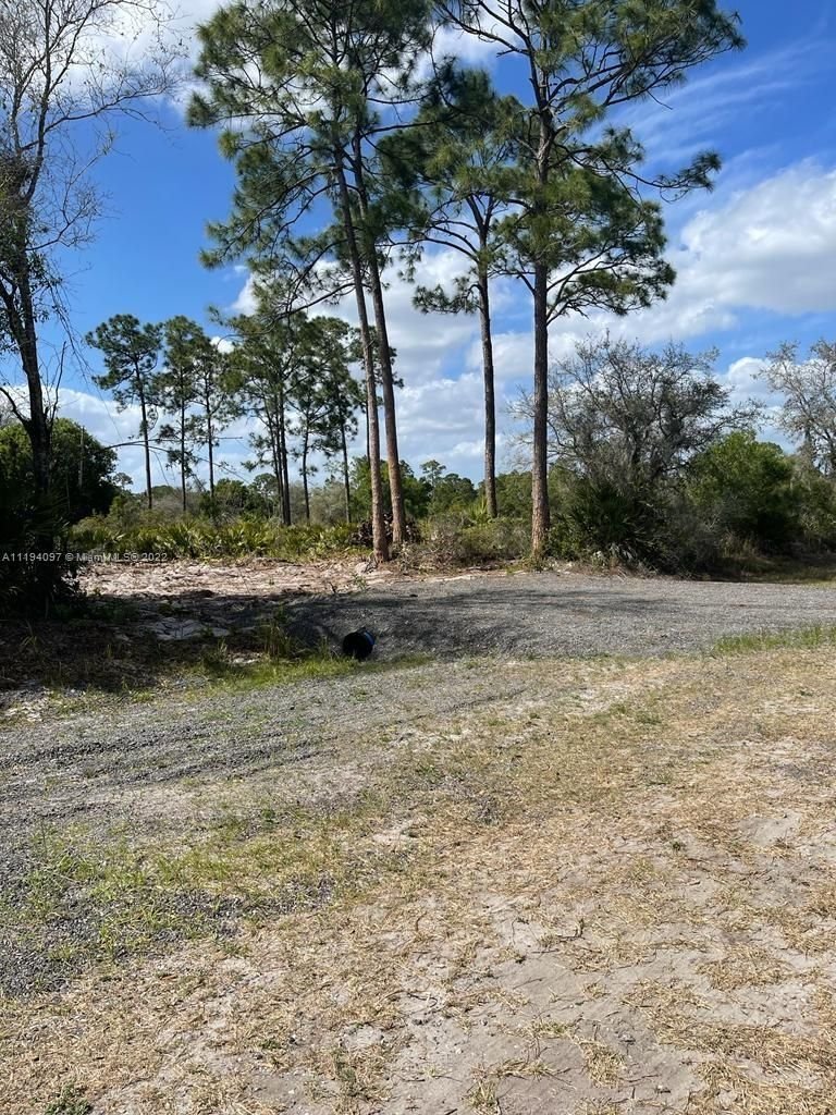 Real estate property located at 570 Jasmin, Hendry County, Clewiston, FL