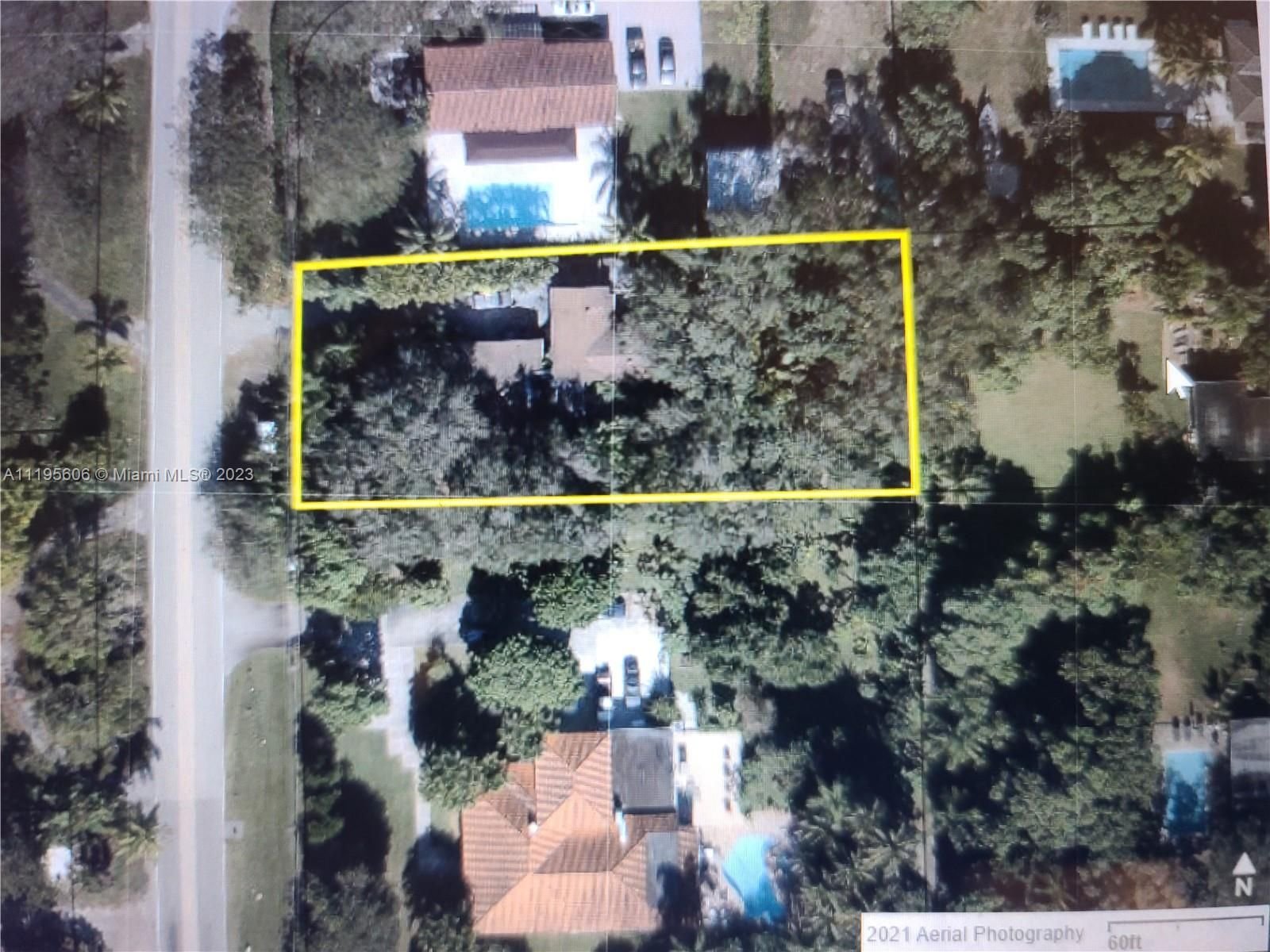 Real estate property located at 7635 72 Ave, Miami-Dade County, Miami, FL
