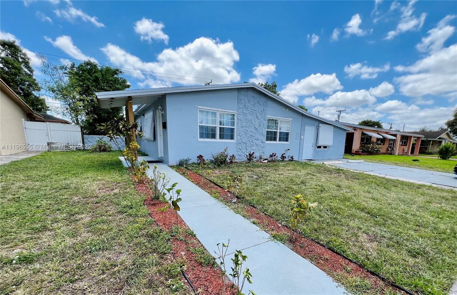 Real estate property located at 6220 12th St, Broward County, Sunrise, FL