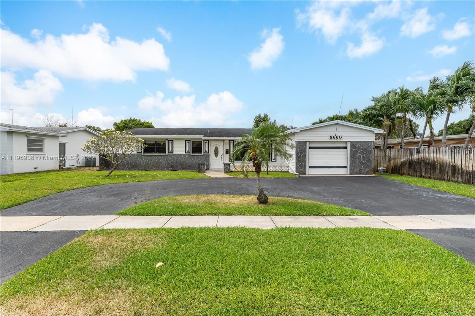 Real estate property located at 8660 24th Ct, Broward County, Pembroke Pines, FL