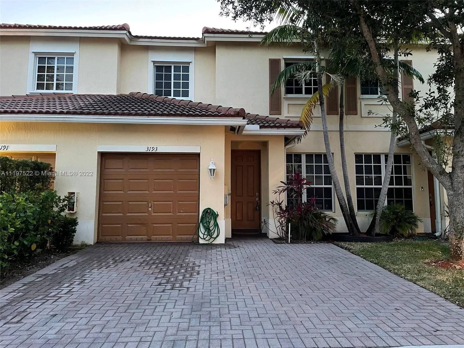 Real estate property located at 3193 31st Ter, Broward County, Oakland Park, FL