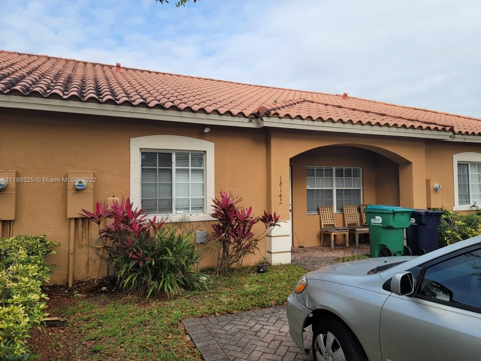 Real estate property located at 18142 109th Pl, Miami-Dade County, Miami, FL