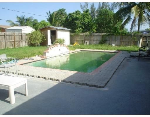 Real estate property located at 4040 4th Ter, Broward County, Deerfield Beach, FL