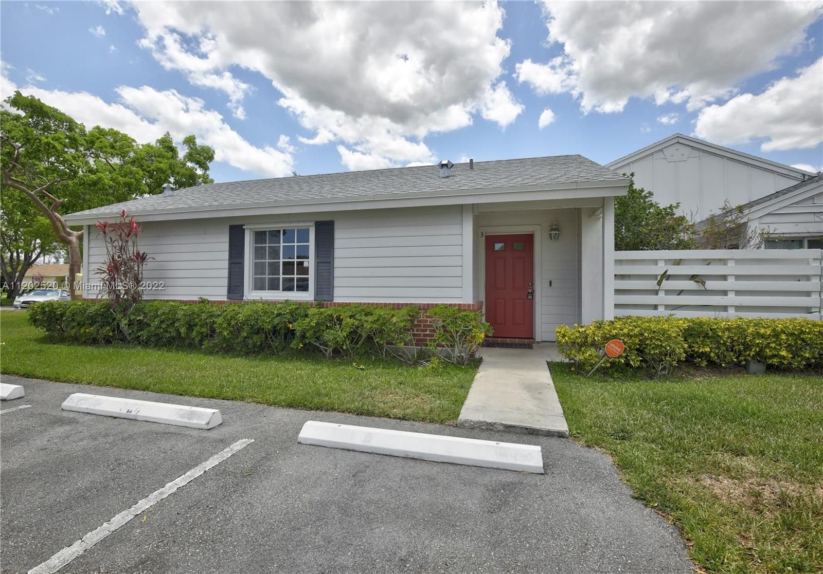 Real estate property located at 13776 149th Circle Ln #3, Miami-Dade County, Miami, FL