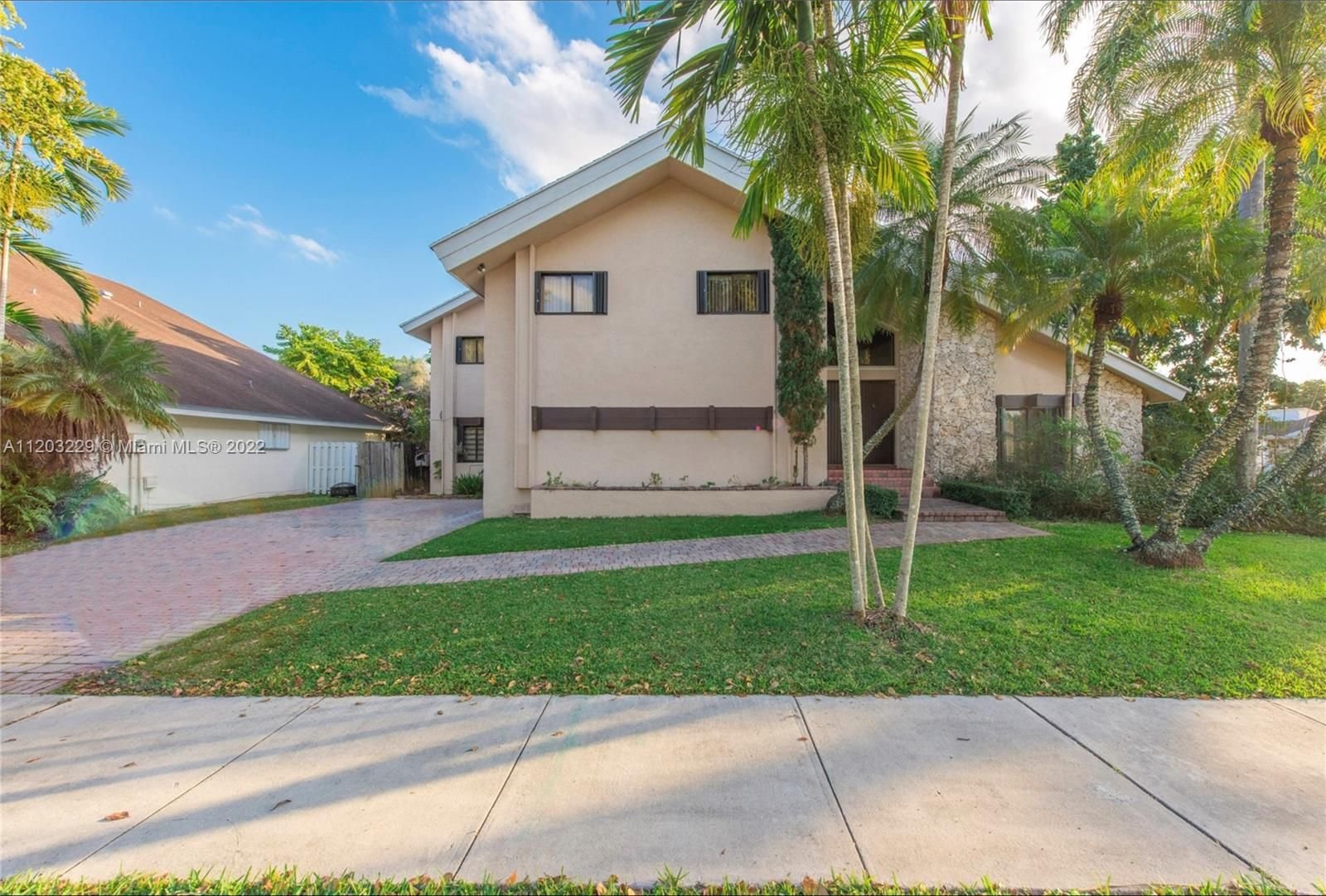 Real estate property located at 14280 107th Ter, Miami-Dade County, Miami, FL