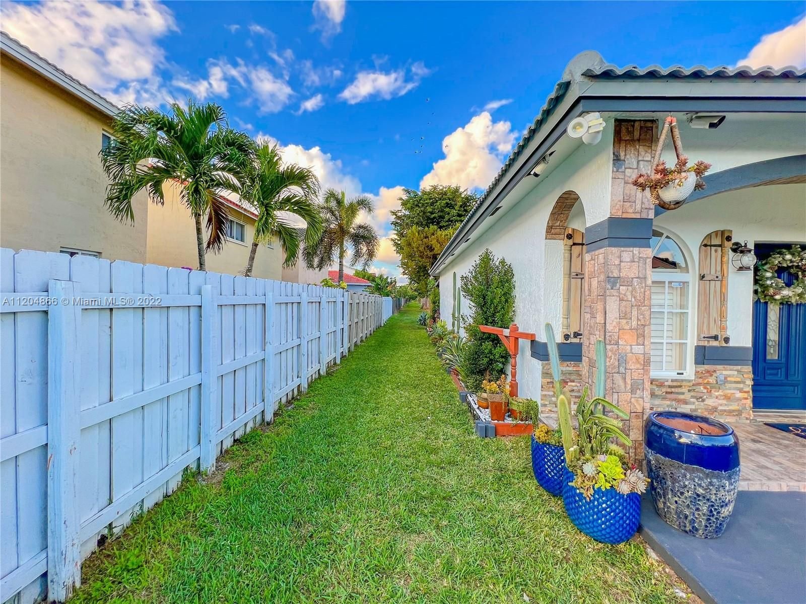 Real estate property located at 1357 10th St, Miami-Dade County, Homestead, FL
