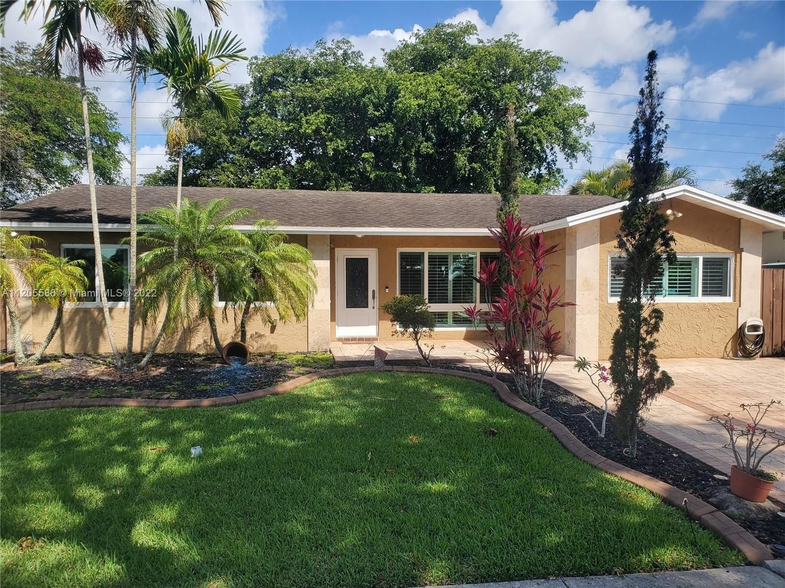 Real estate property located at 1200 96th Ter, Broward County, Pembroke Pines, FL