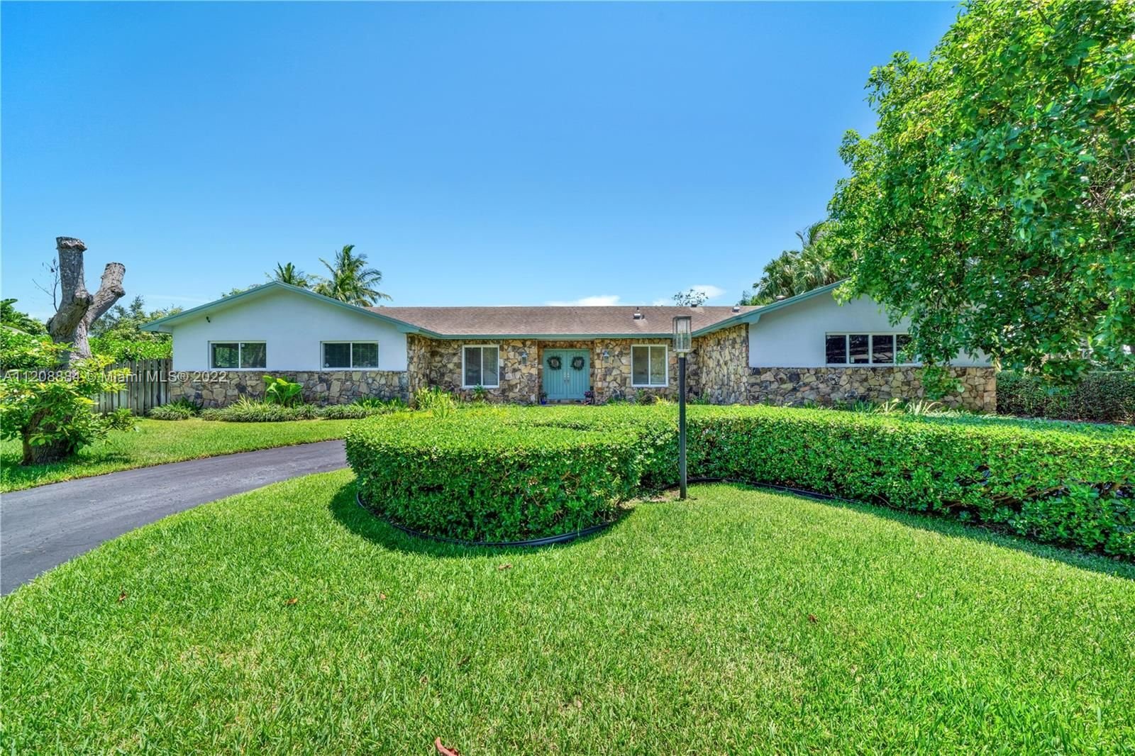 Real estate property located at 7980 167th St, Miami-Dade County, Palmetto Bay, FL