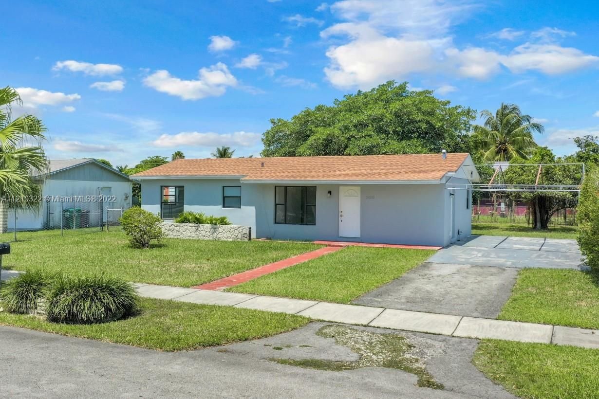 Real estate property located at 14290 109th Ave, Miami-Dade County, Miami, FL