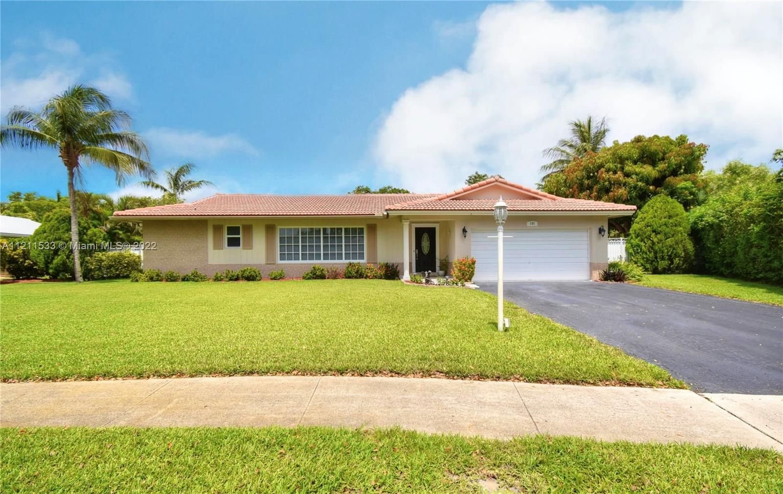 Real estate property located at 851 58th Ave, Broward County, Plantation, FL