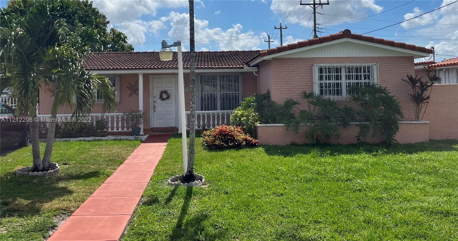 Real estate property located at 7795 12th Ct, Miami-Dade County, Hialeah, FL