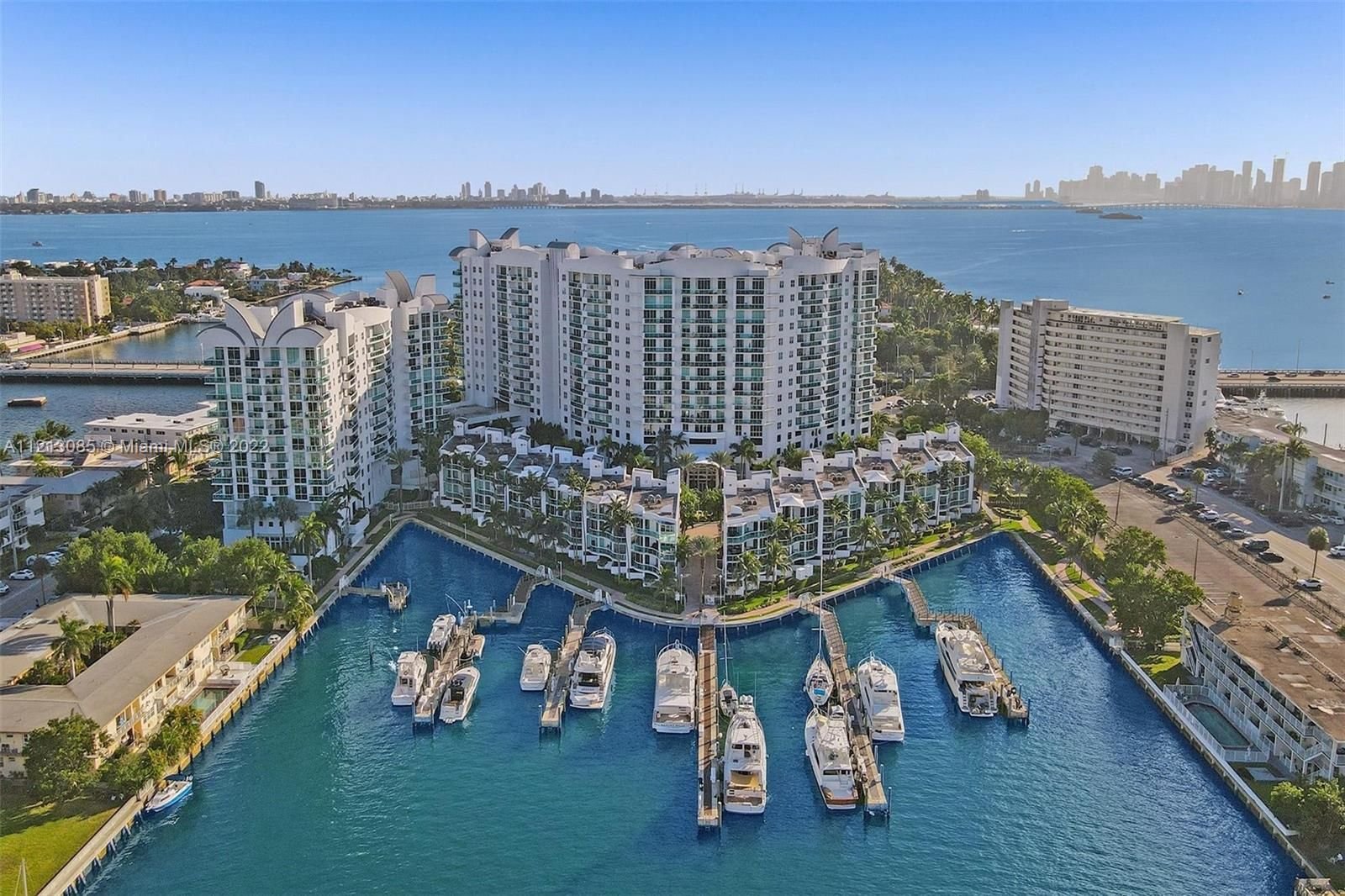 Real estate property located at 7918 Harbor Island Dr #307, Miami-Dade County, 360 CONDO C, North Bay Village, FL