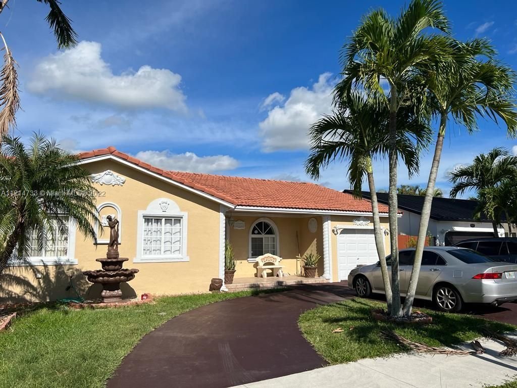 Real estate property located at 17803 152nd Pl, Miami-Dade County, Miami, FL