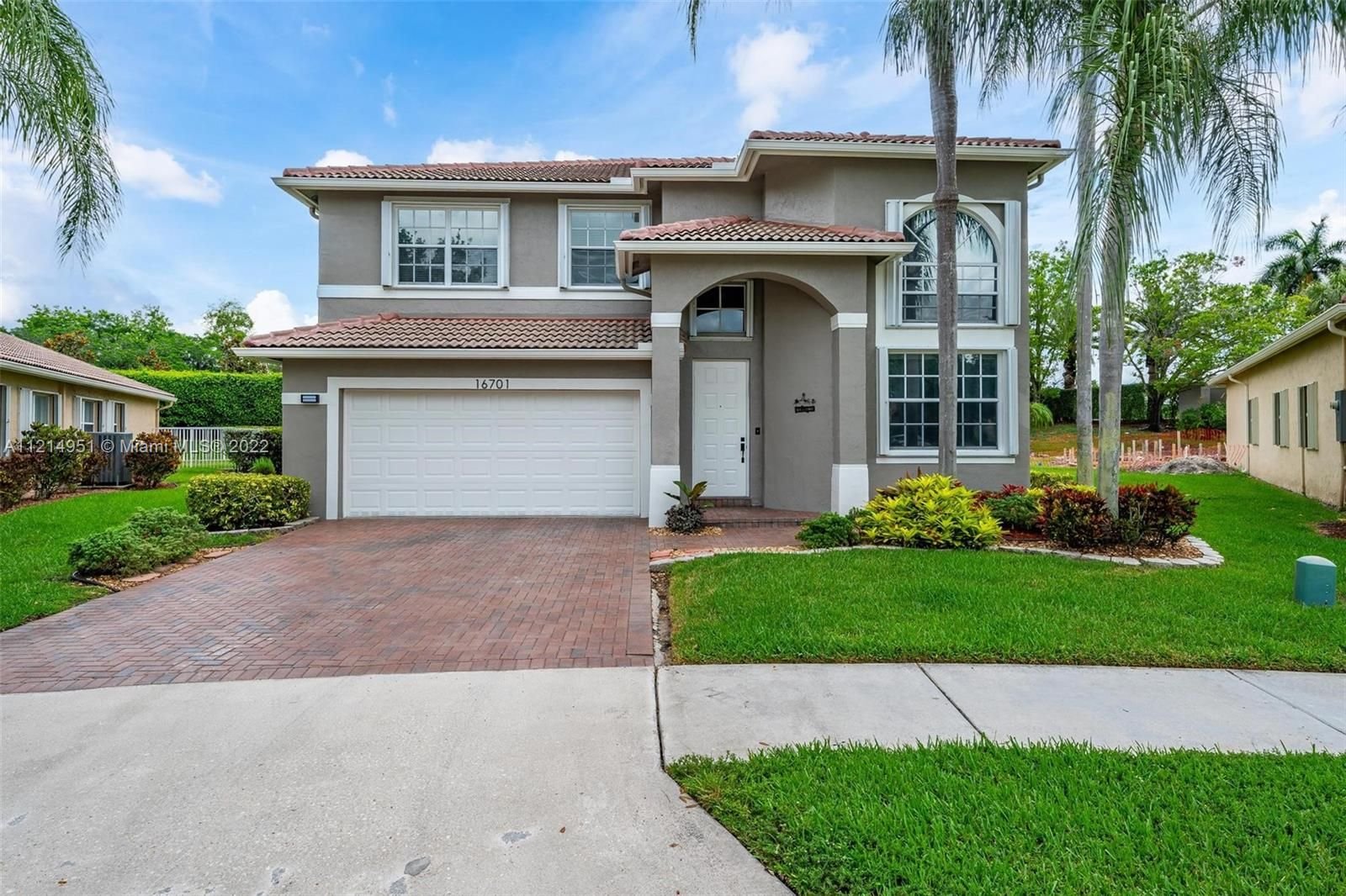 Real estate property located at 16701 Sapphire Spgs, Broward County, Weston, FL