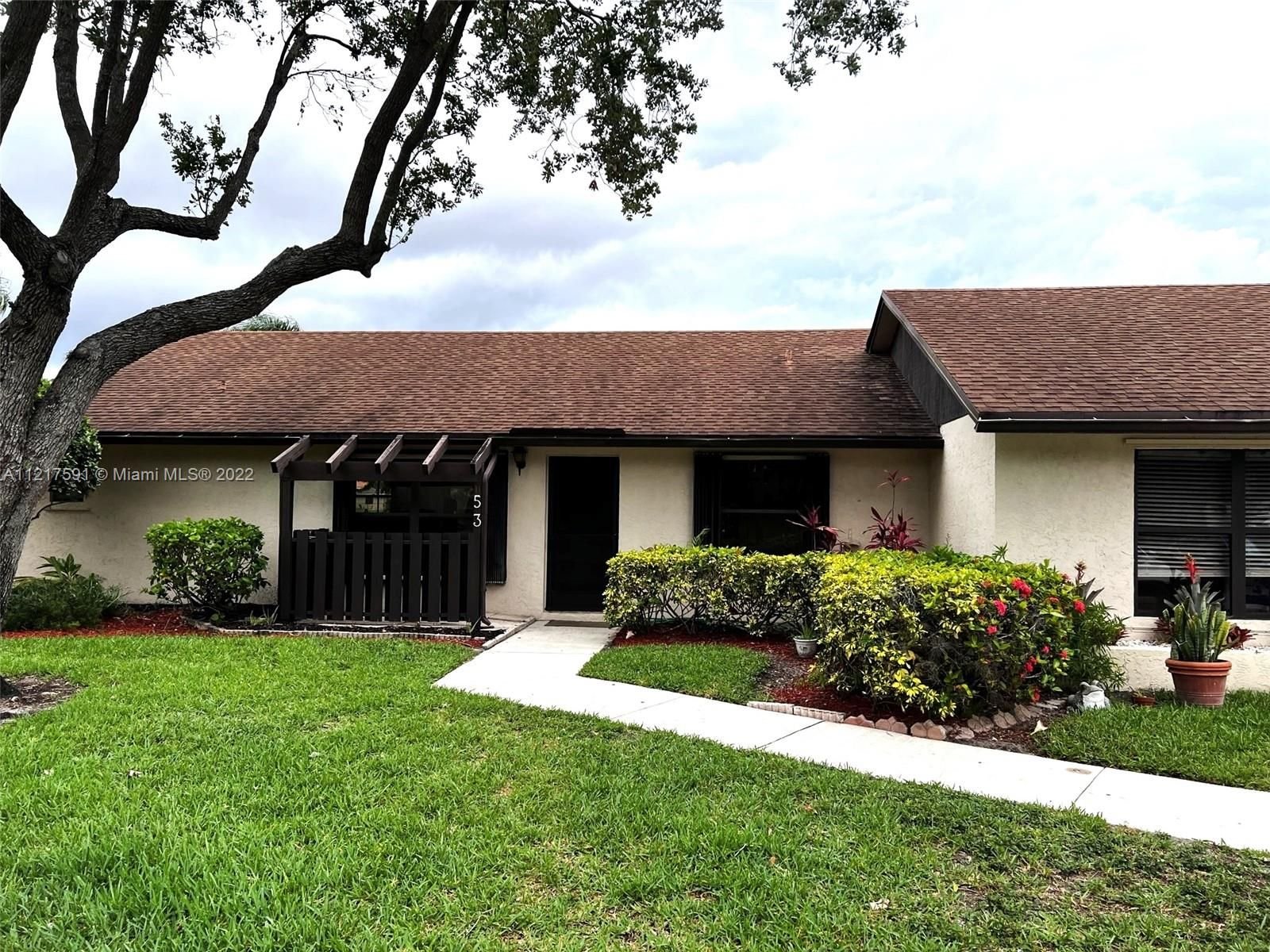 Real estate property located at 53 Via De Casas Norte, Palm Beach County, Boynton Beach, FL