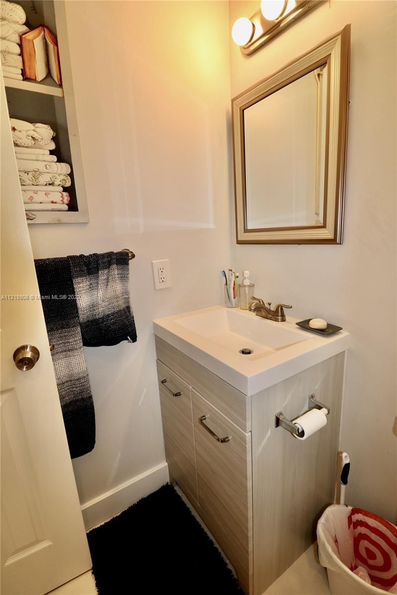 Real estate property located at 4443 Walden Cir, Palm Beach County, Lake Worth, FL
