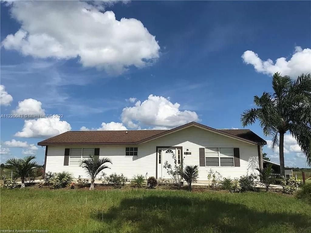 Real estate property located at 9242 Muscadine Dr, Highlands County, Sebring, FL
