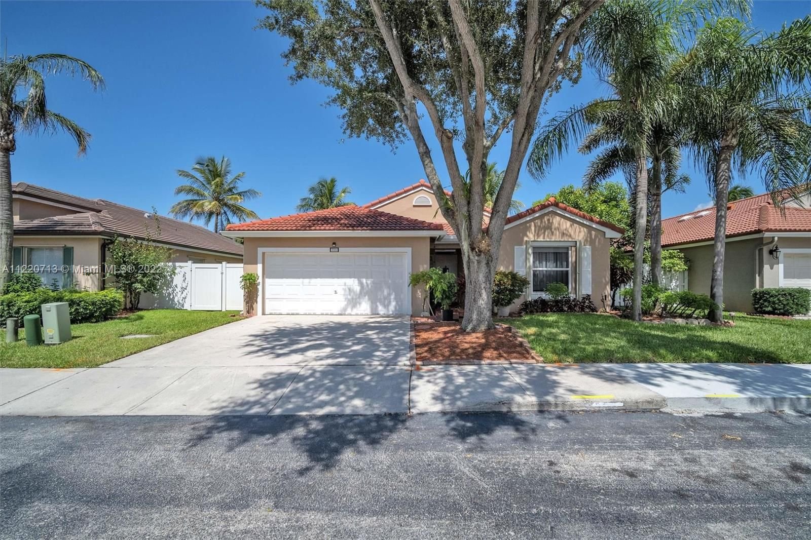 Real estate property located at 295 165th Ave, Broward County, Pembroke Pines, FL