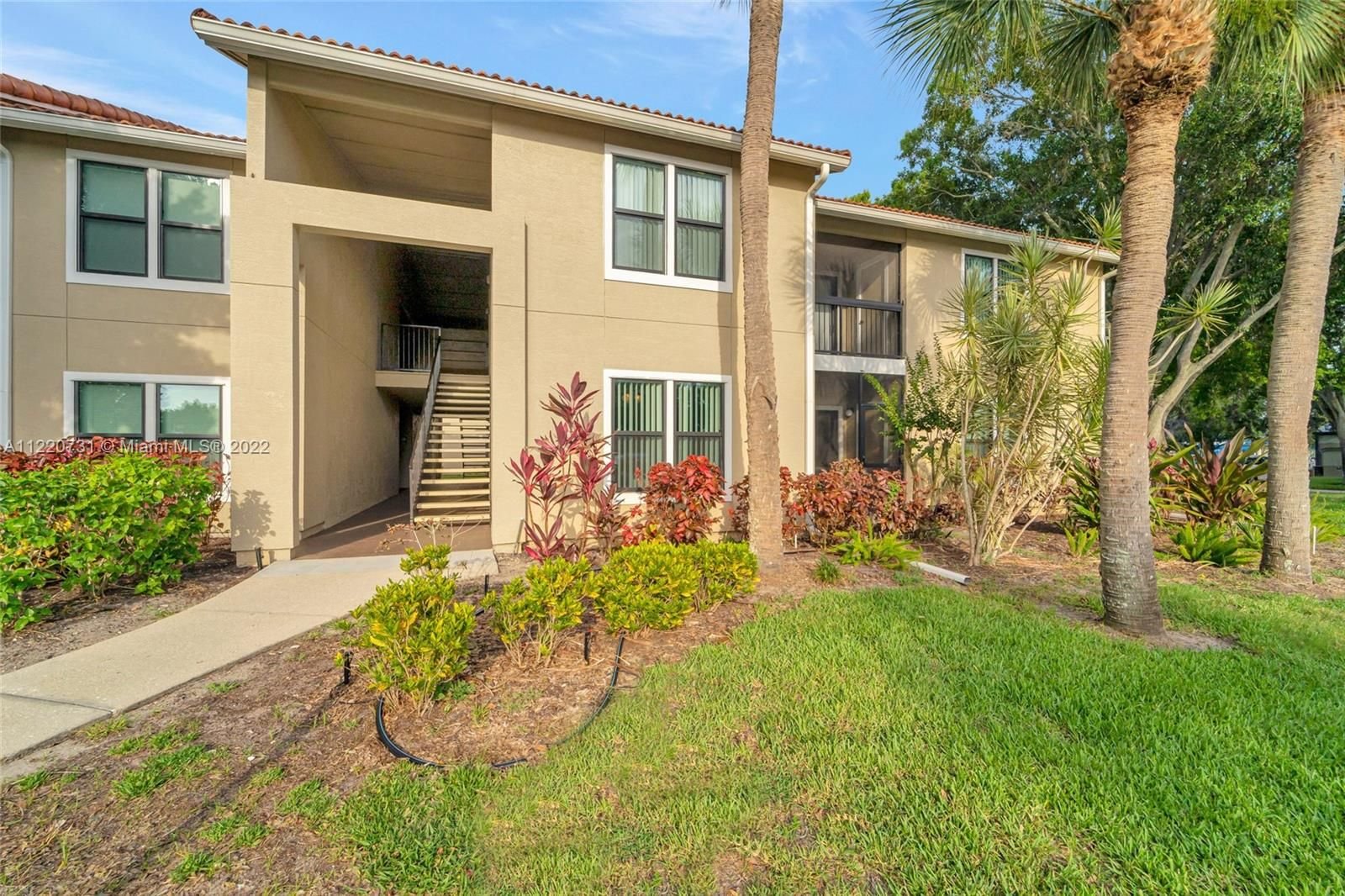 Real estate property located at 4061 Crockers Lake Blvd #17, Sarasota County, Sarasota, FL