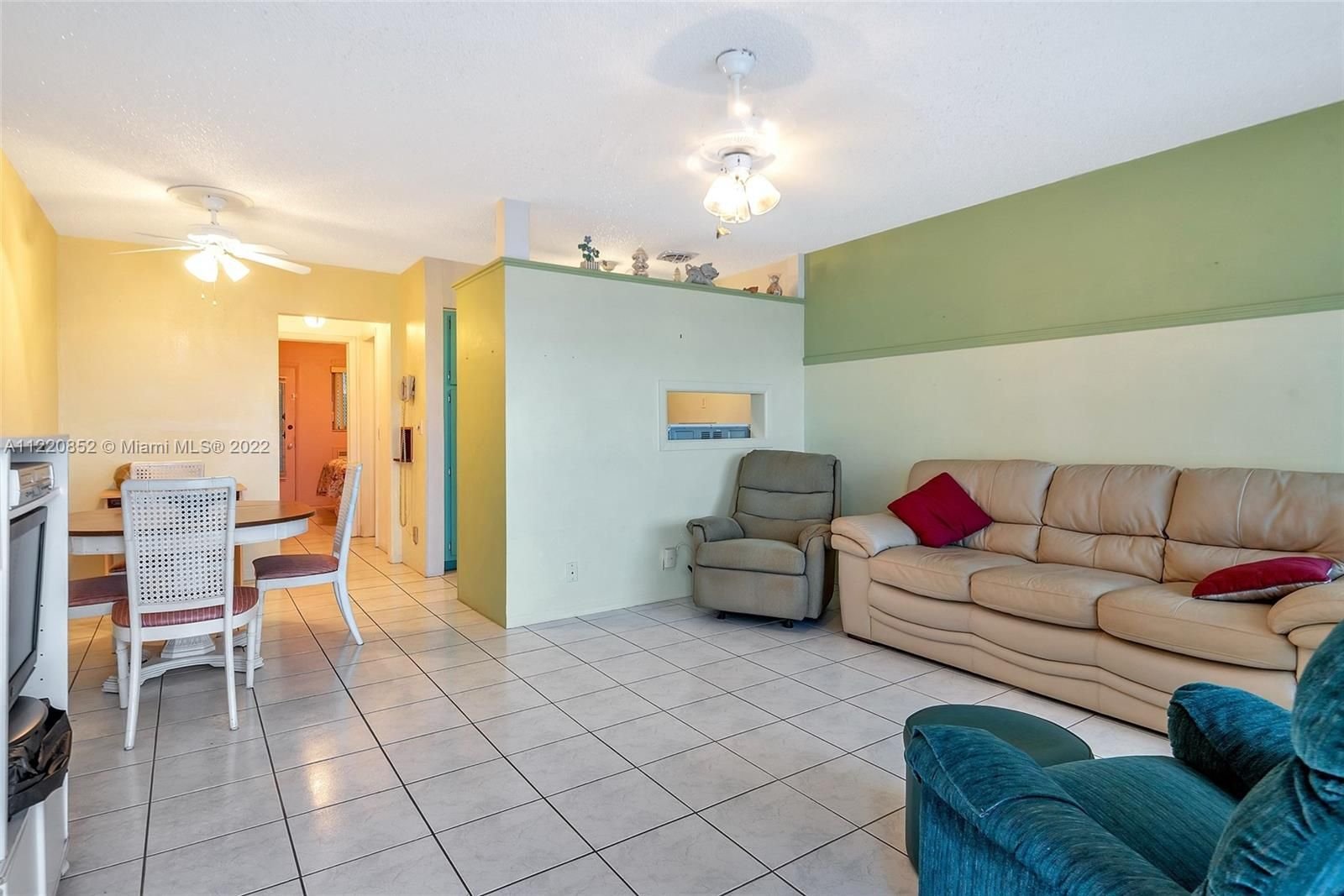 Real estate property located at 815 10th Ter #17V, Broward County, Hallandale Beach, FL