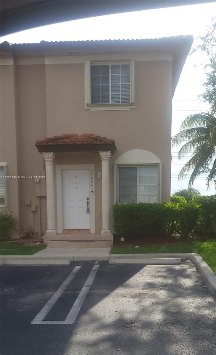 Real estate property located at 17006 138th Ct, Miami-Dade County, Miami, FL