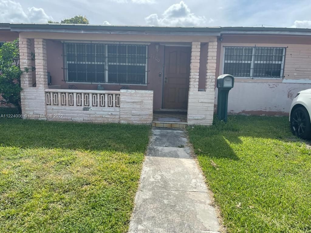 Real estate property located at 7100 12th Ct, Miami-Dade County, Hialeah, FL