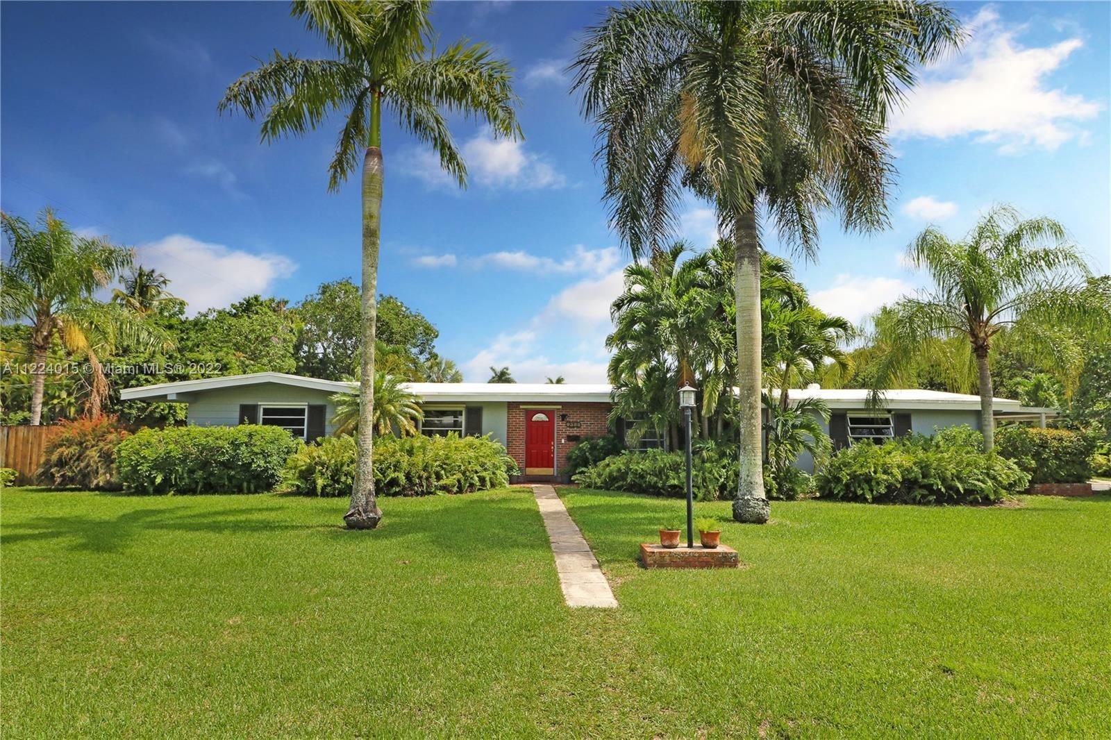 Real estate property located at 9388 178th St, Miami-Dade County, Palmetto Bay, FL