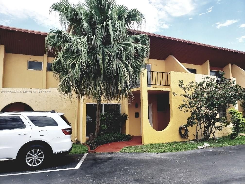 Real estate property located at 13715 84th St B, Miami-Dade County, Miami, FL