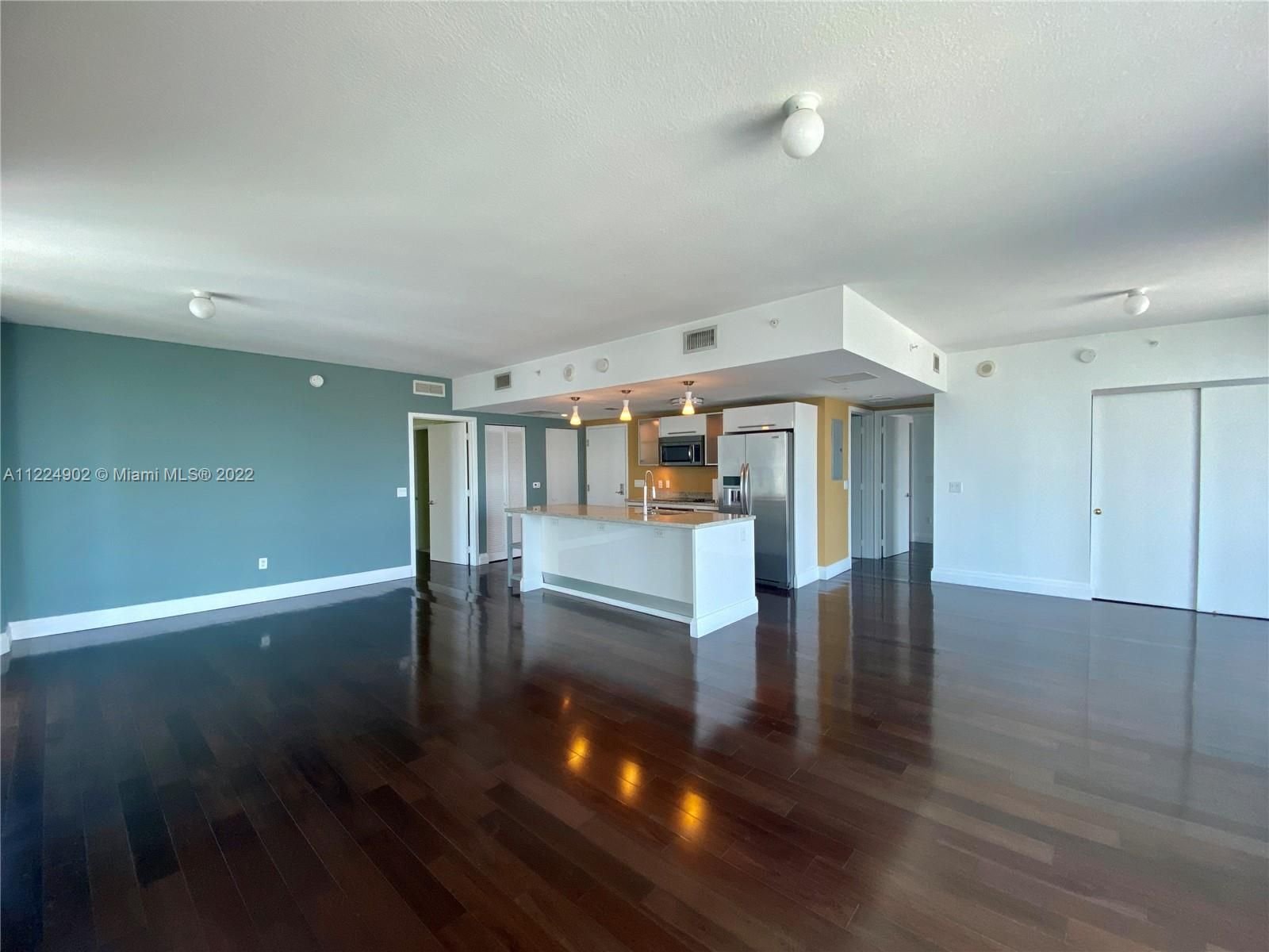 Real estate property located at 185 7th St #2011, Miami-Dade County, Miami, FL