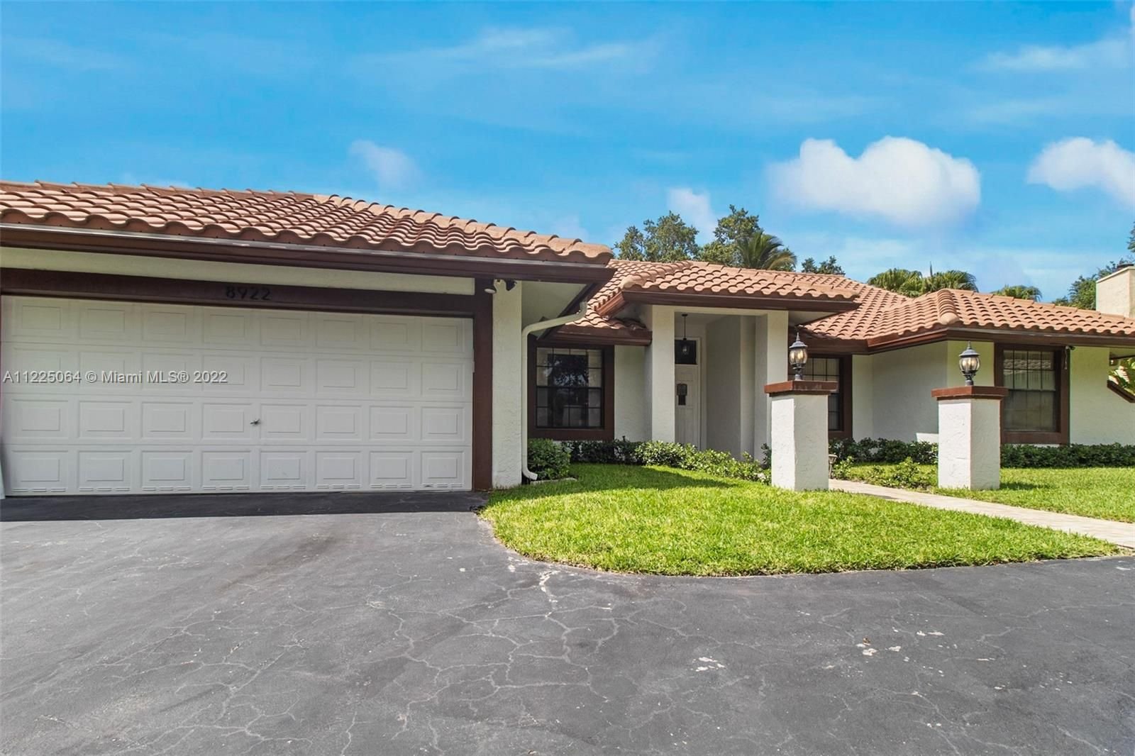 Real estate property located at 8922 50th Ct, Broward County, Coral Springs, FL