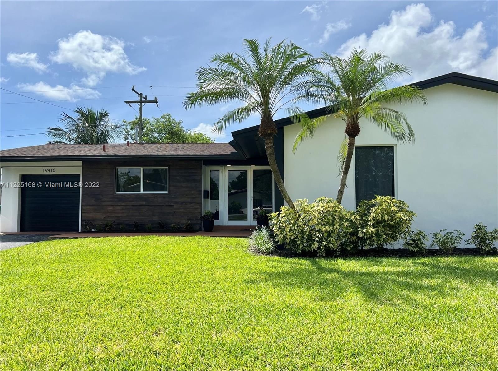 Real estate property located at 19415 Lenaire Dr, Miami-Dade County, Cutler Bay, FL