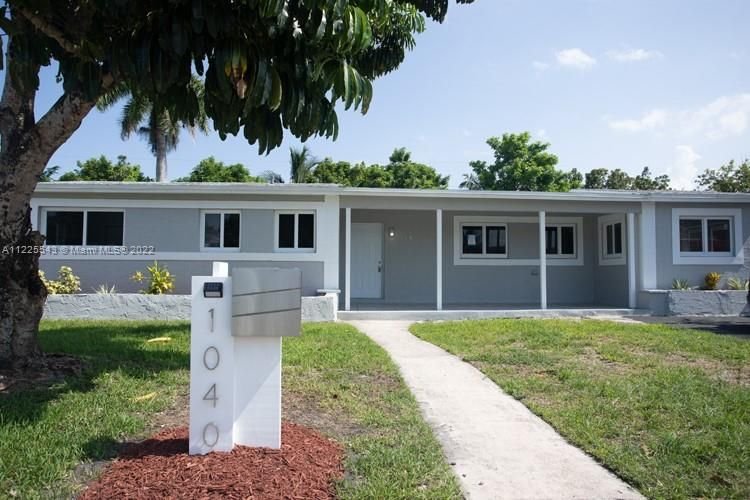 Real estate property located at 1040 197th Ter, Miami-Dade County, Miami Gardens, FL