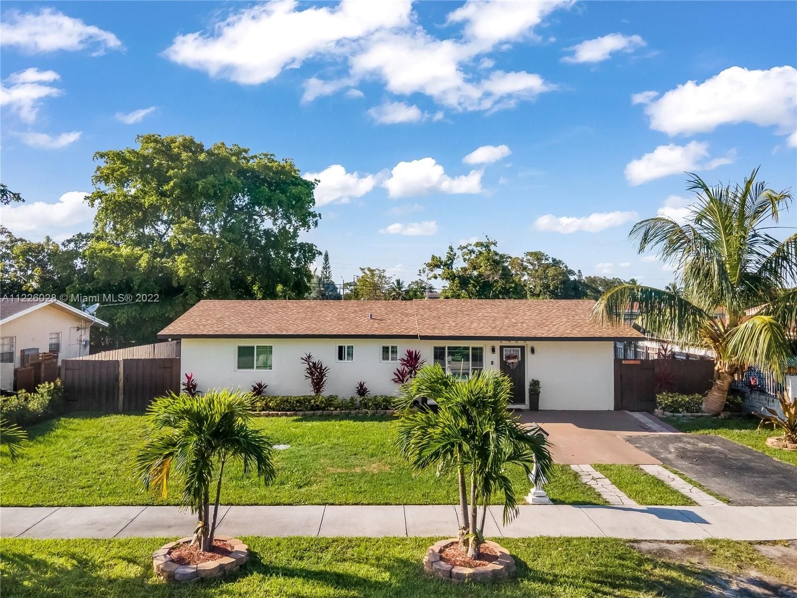 Real estate property located at 2453 179th St, Miami-Dade County, Miami Gardens, FL