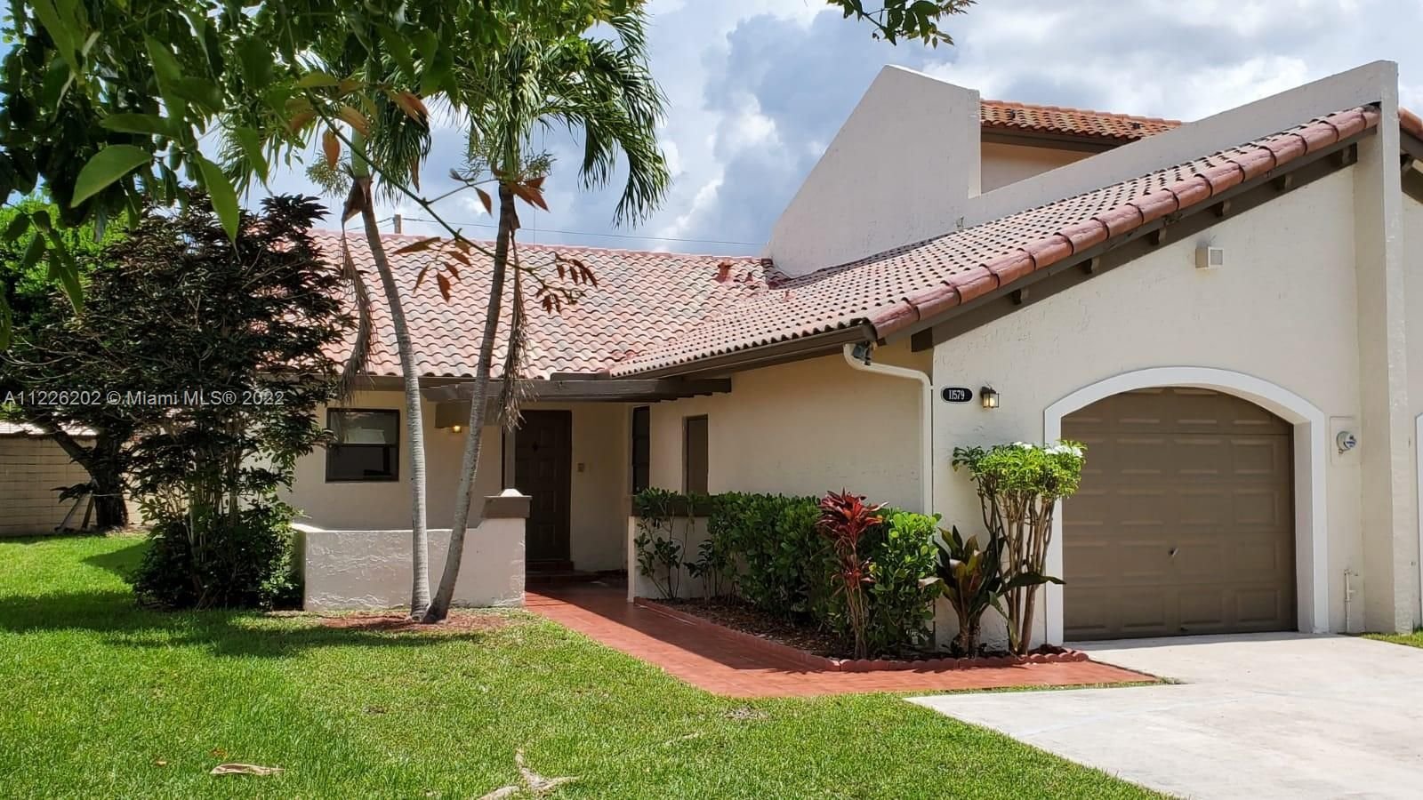 Real estate property located at 11579 84th Ln #11579, Miami-Dade County, Miami, FL