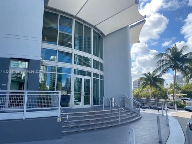 Real estate property located at , Miami-Dade County, NEO VERTIKA CONDO, Miami, FL