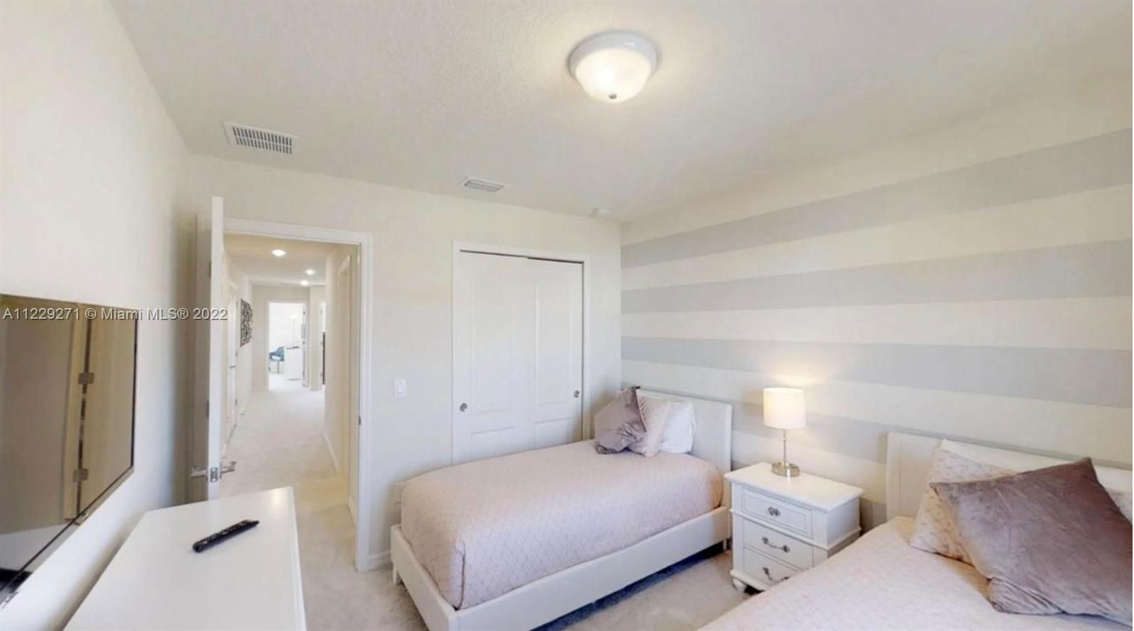 Real estate property located at 5544 Misty Oak, Polk County, Davenport, FL